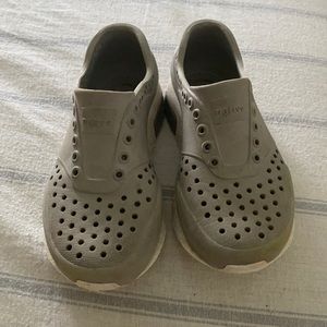 Native shoes. Size C11